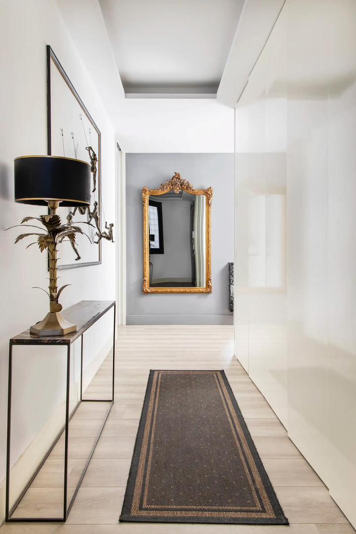 White kitchen